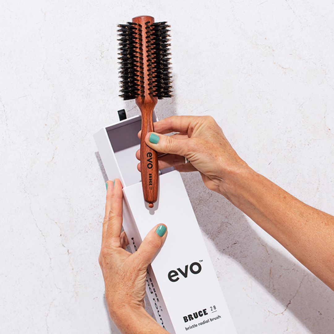 Evo Bruce Natural Bristle Radial Brush
