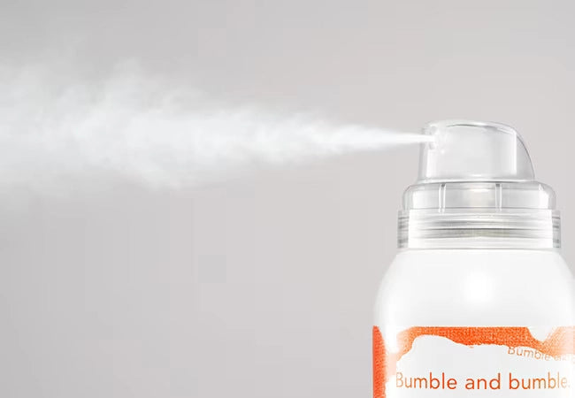 Bumble and bumble Hairdresser’s Invisible Oil UV Protective Dry Oil Finishing Spray